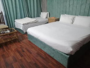 Khan's Family guest House